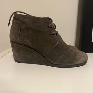 Toms Grey Wedge Ankle Bootie  Suede Leather Size 10